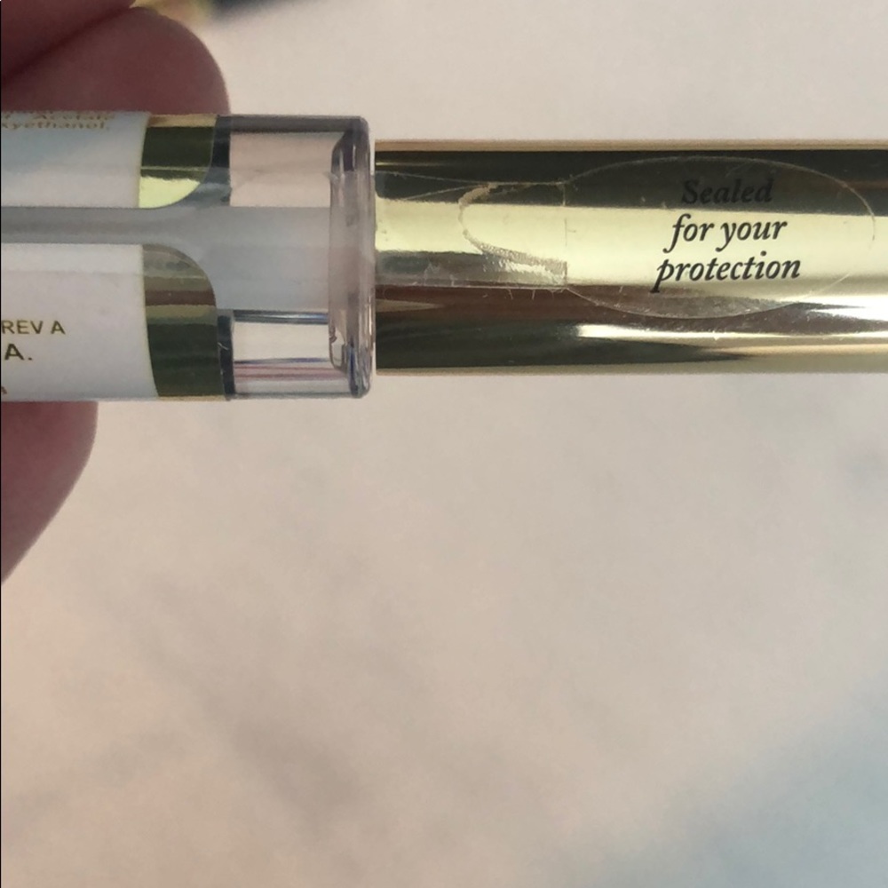 LipSense oops remover - Picture 3 of 3